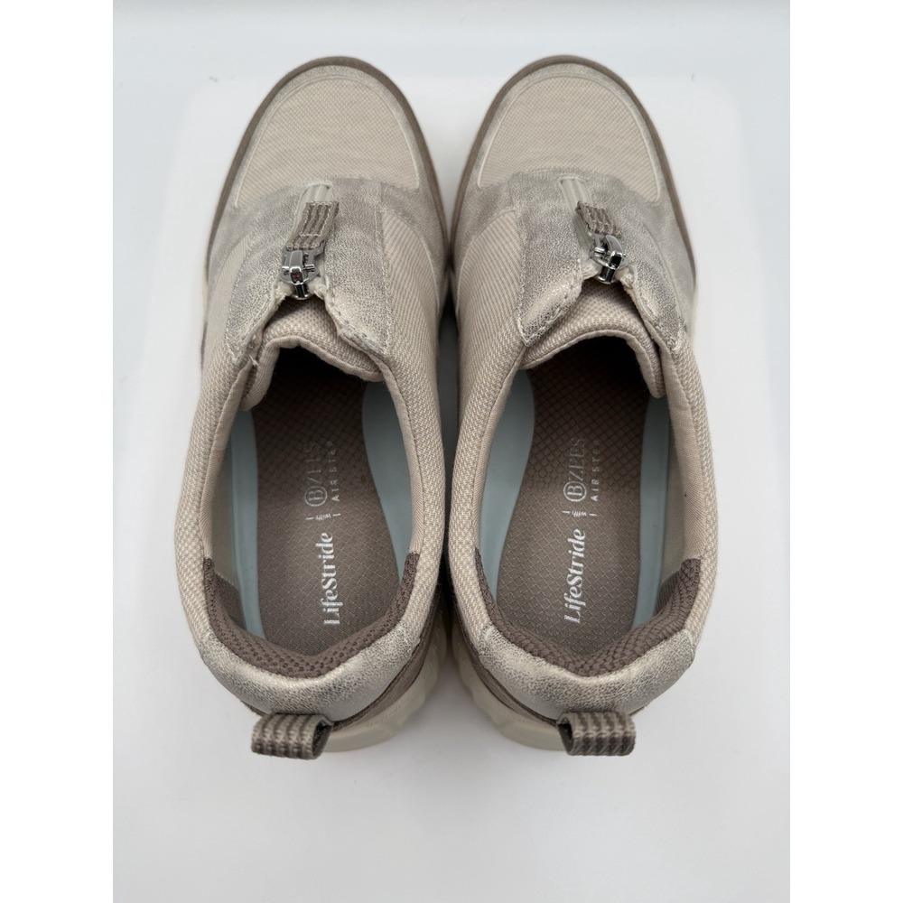 BZees Winner Comfort Sneaker, Women's 10 M, Beige,Gold Metallic Accents,Zip,NIB - Picture 7 of 16